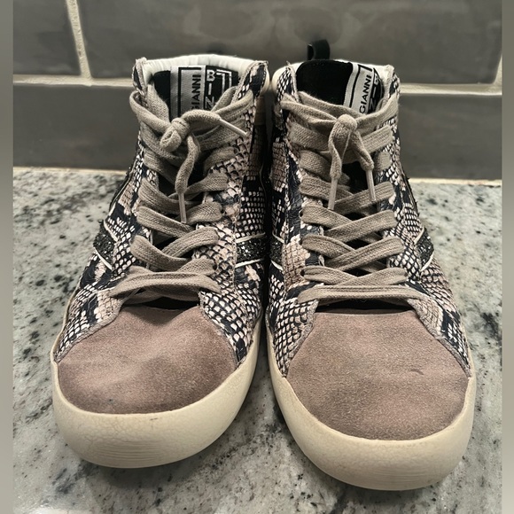 Womans GIANNI BINI Animal Print Snakeskin Suede High Top Sneakers Size 9 - Picture 3 of 9
